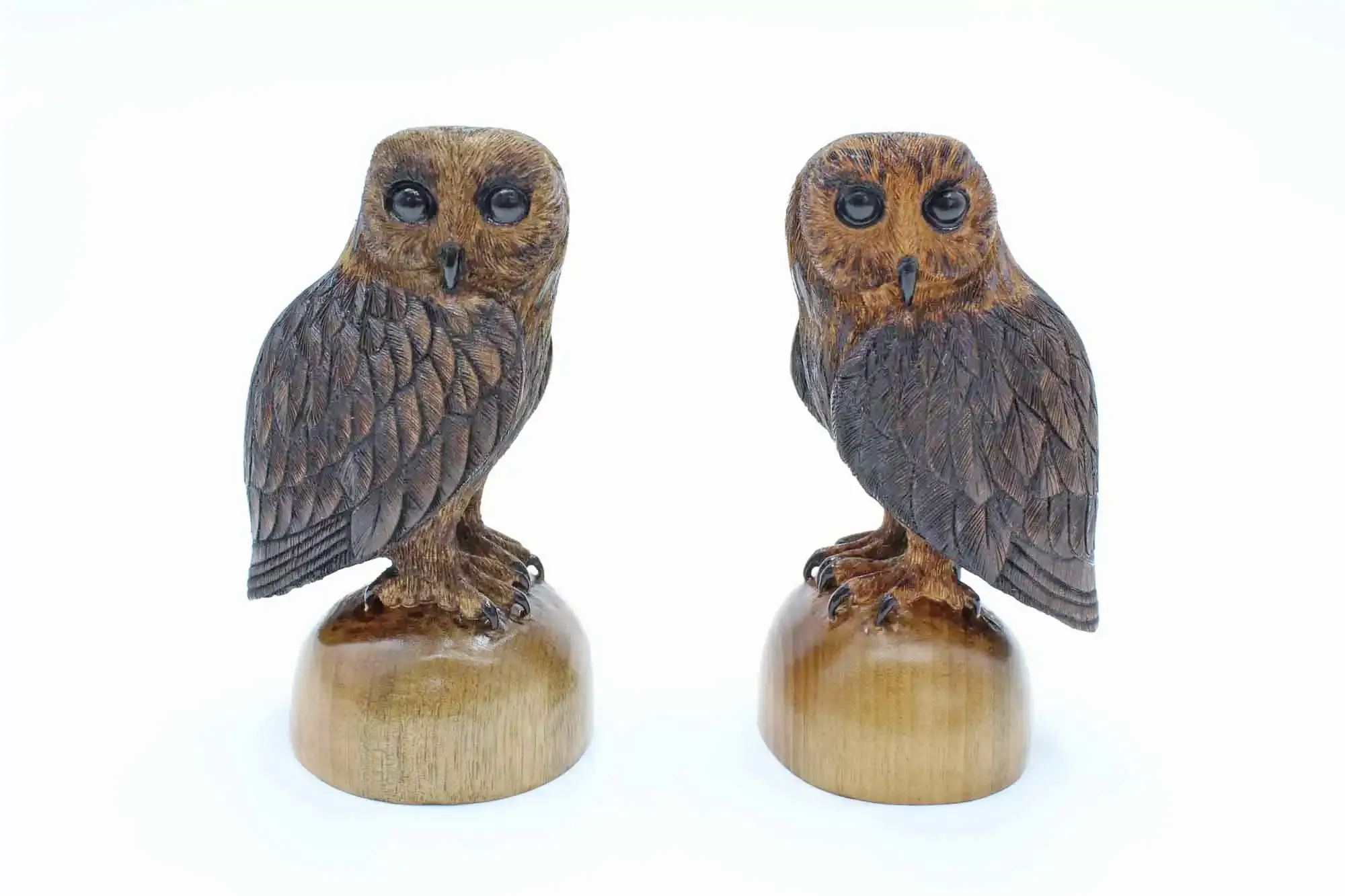 Owl woodcarving sculpture